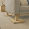 ホットカーペット上のソファ脚と丈夫な当て板